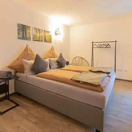 Rhoenkristall Modernes Terrassenhaus Mit Weitblick Бишофсхайм-ан-дер-Рён Экстерьер фото