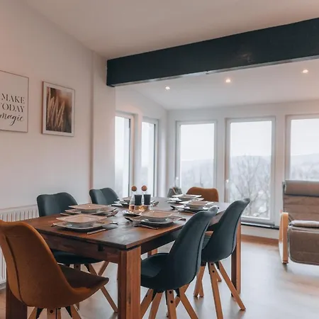 Rhoenkristall Modernes Terrassenhaus Mit Weitblick Бишофсхайм-ан-дер-Рён Экстерьер фото